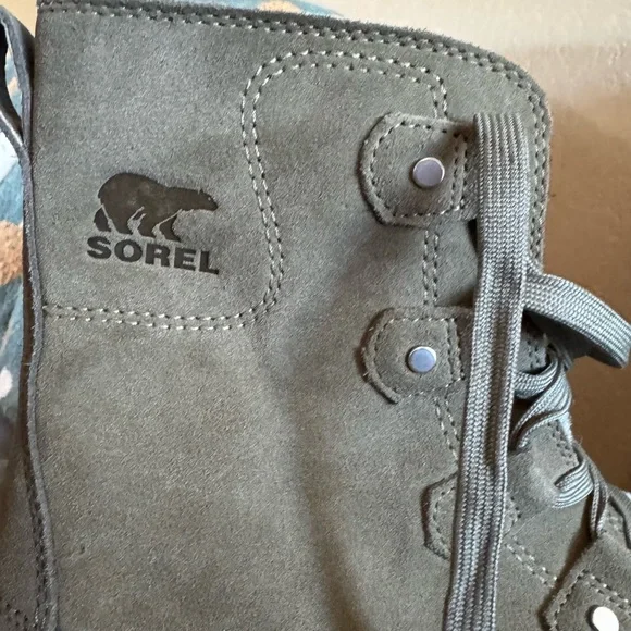 Sorel Sage and Gray Waterproof Boots, rubber sole, size 8.5, NEW - Picture 5 of 7